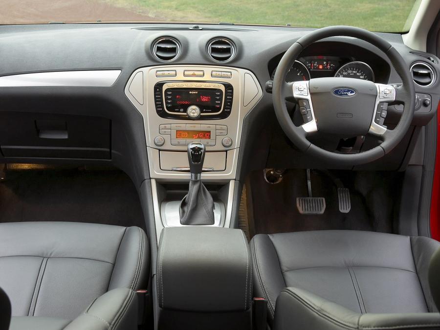  Ford Mondeo Hatchback 2007 года  (AU) (фото 27 из 30)